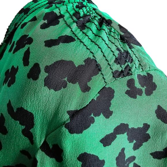 Tonya Taylor Nomi Wrap Ruffle Silk Dress Green Leopard Print Size 8 - Picture 7 of 14